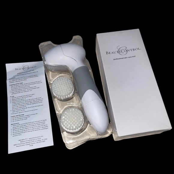 Beauticontrol Professional Skin Care Tool Facial Exfoliation 2 Brushes Included - Picture 1 of 4